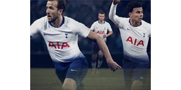 Tottenham Hotspur s'incline face à Liverpool à domicile